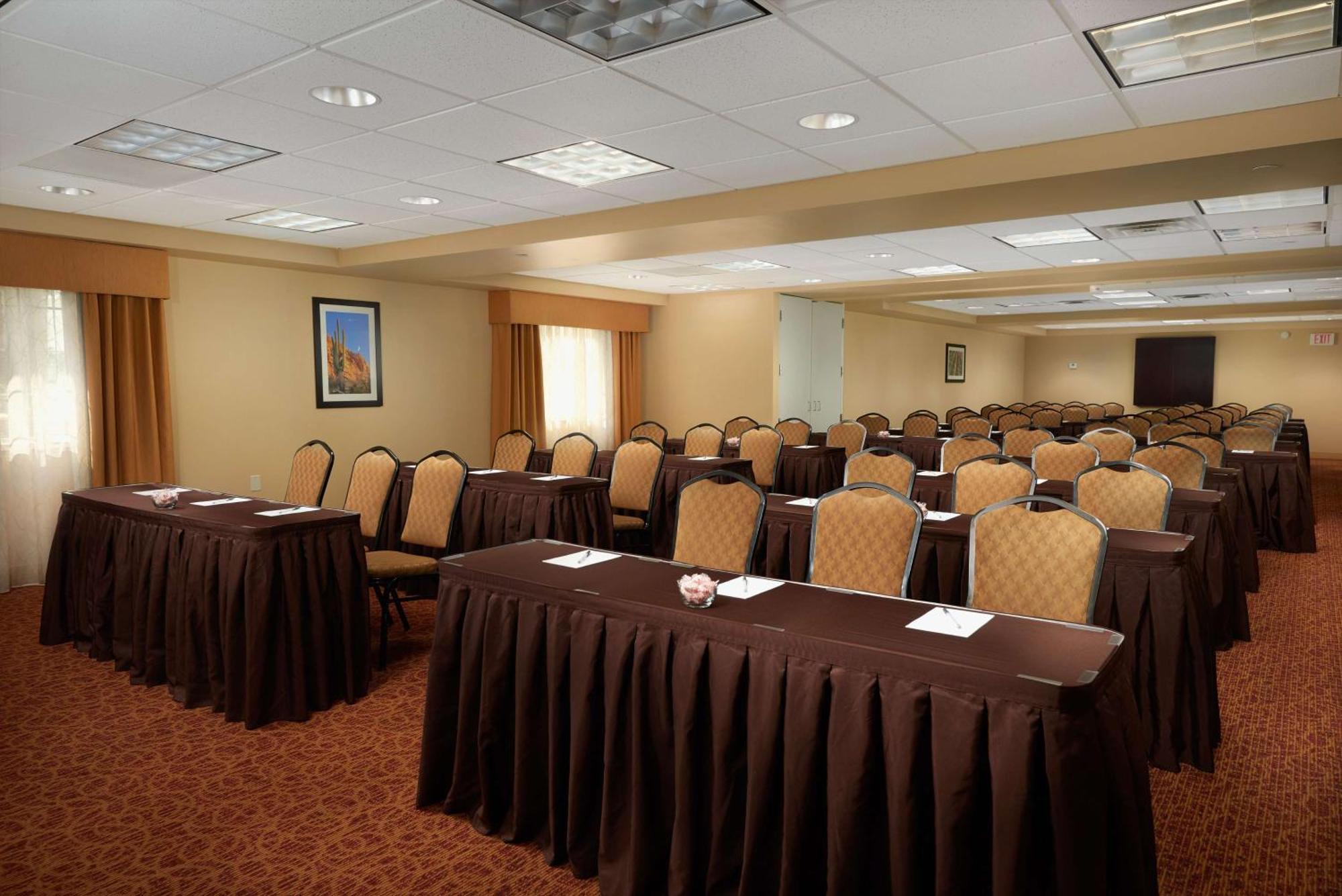 Hampton Inn & Suites Phoenix/סקוטסדייל מראה חיצוני תמונה