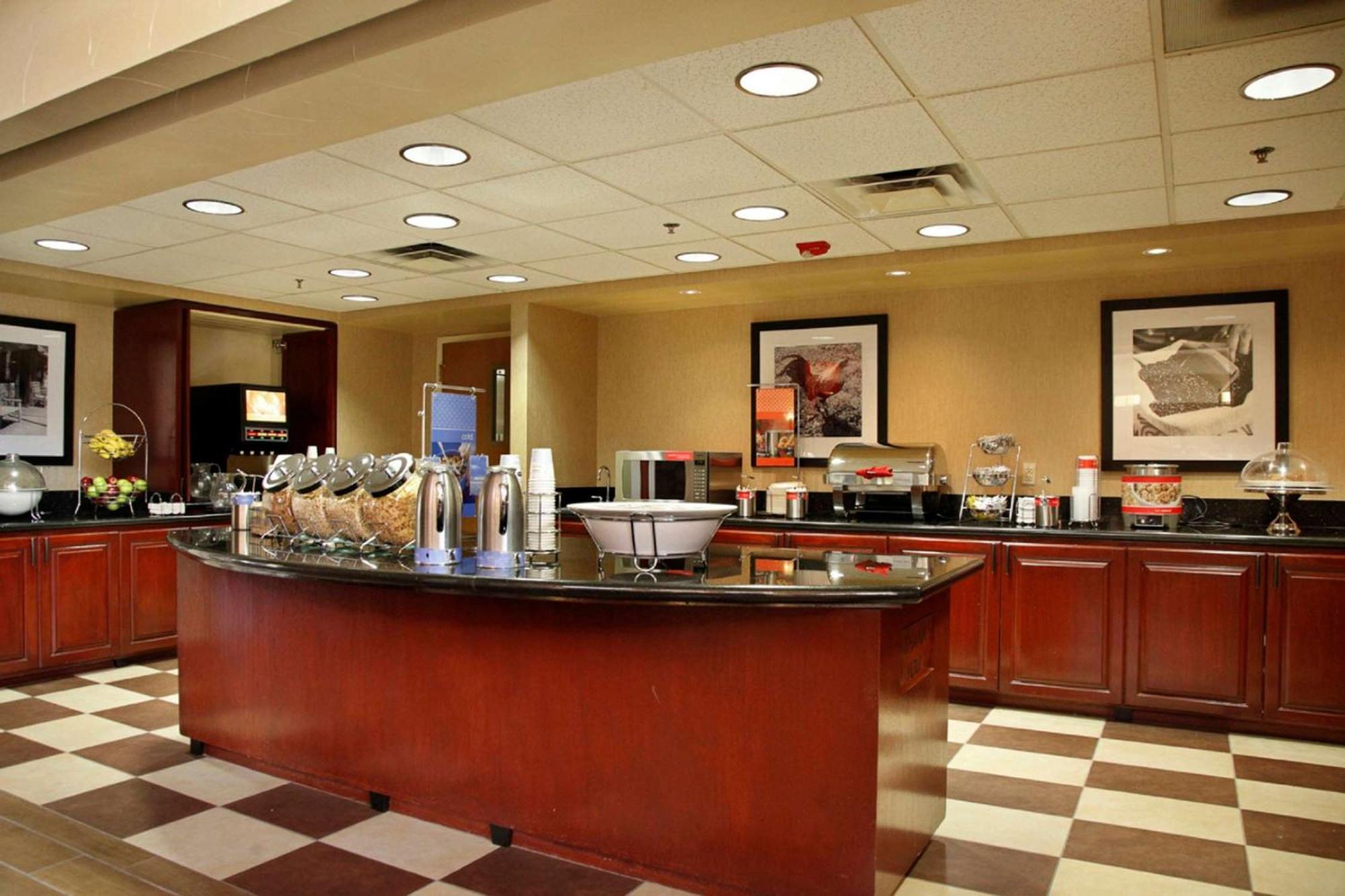Hampton Inn & Suites Phoenix/סקוטסדייל מראה חיצוני תמונה