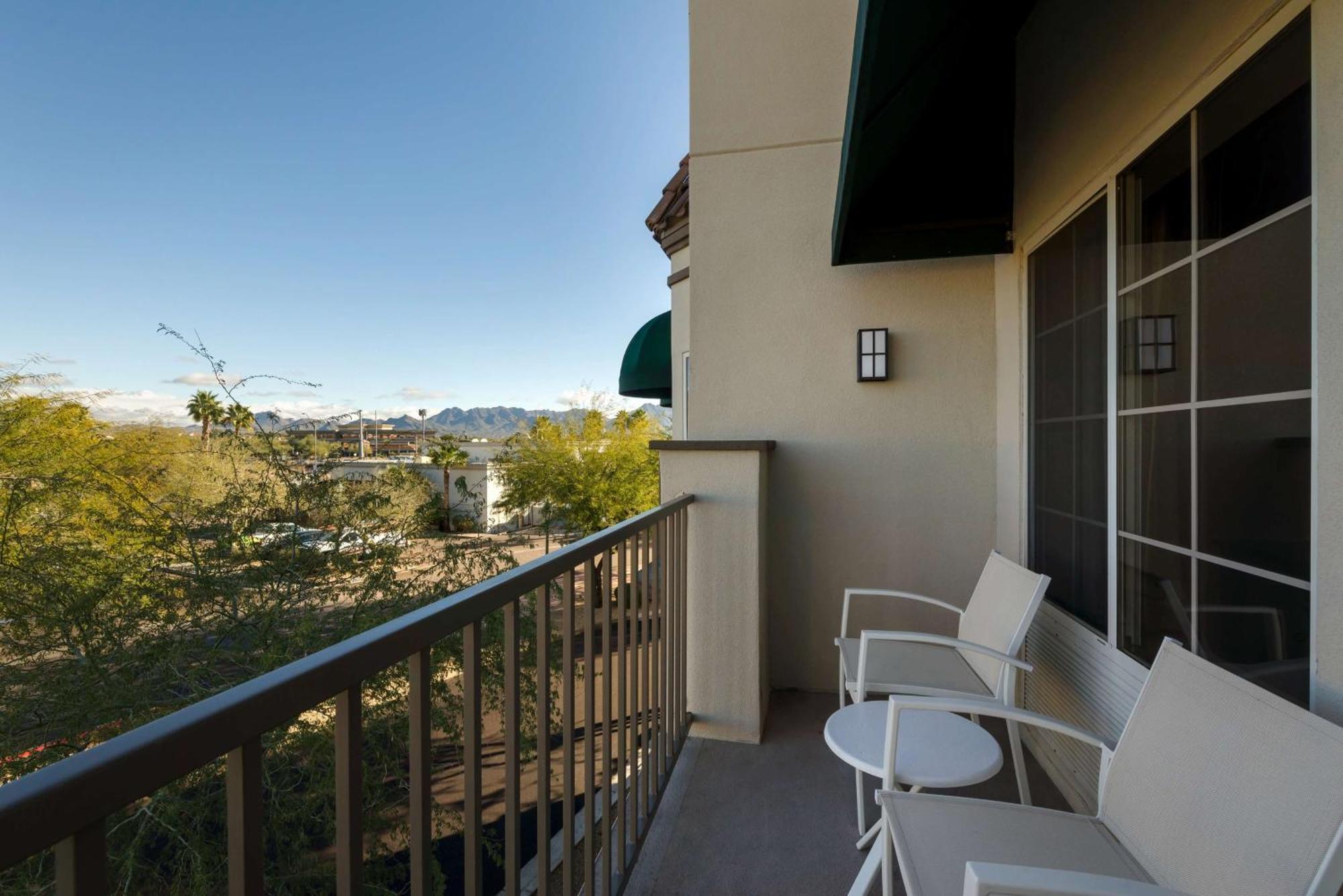 Hampton Inn & Suites Phoenix/סקוטסדייל מראה חיצוני תמונה