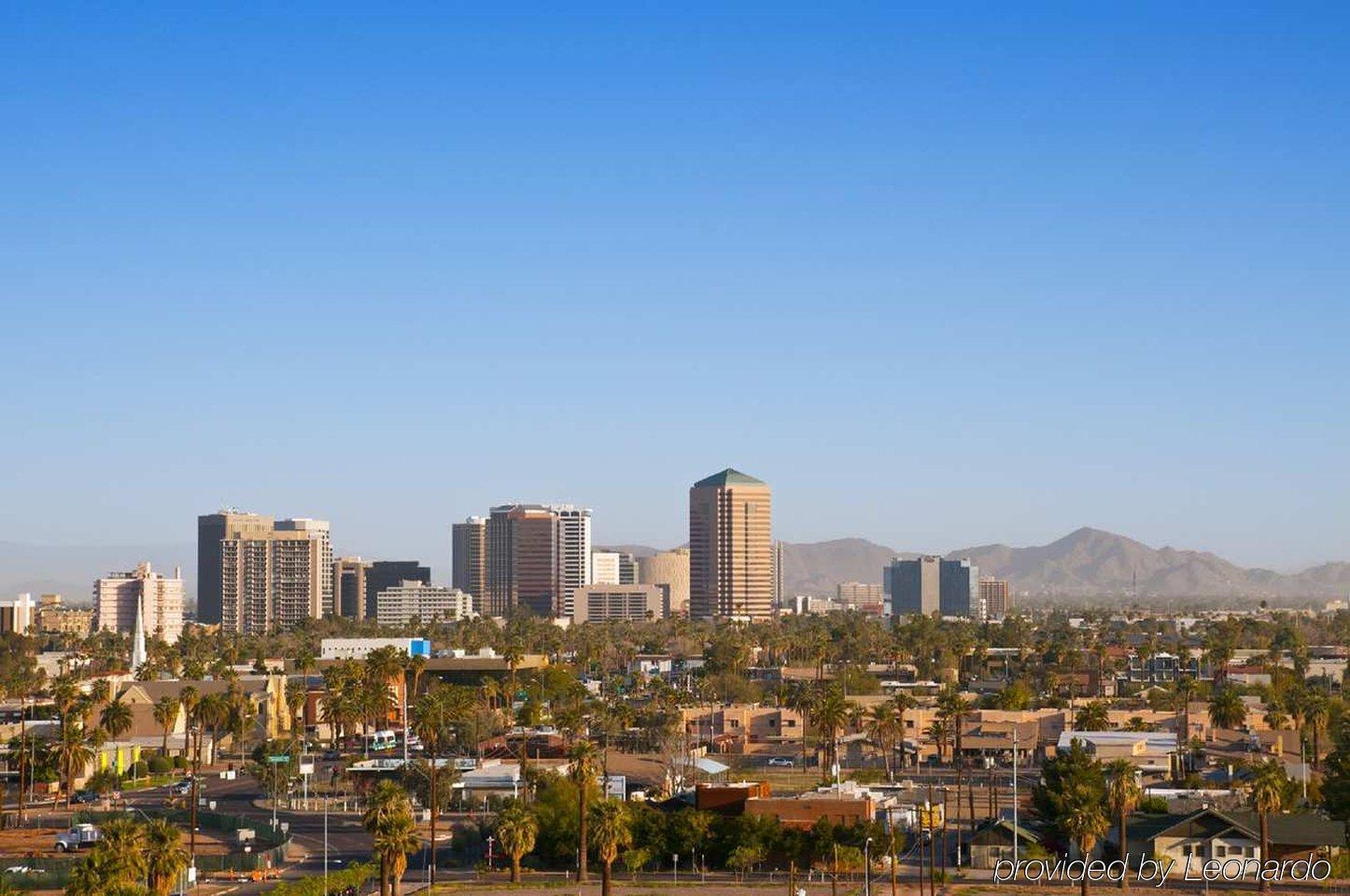 Hampton Inn & Suites Phoenix/סקוטסדייל מראה חיצוני תמונה